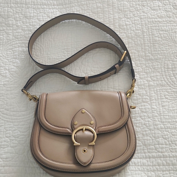 Coach, Jennifer Lopez  Beat Saddle bag - Picture 2 of 16